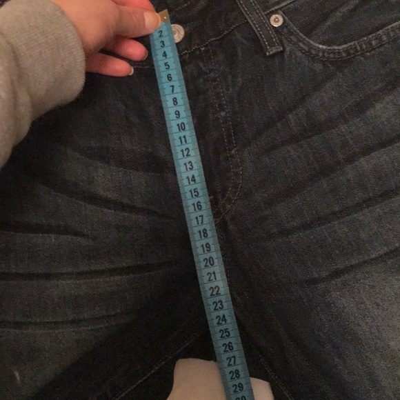 Levi’s denim shorts - Picture 8 of 8